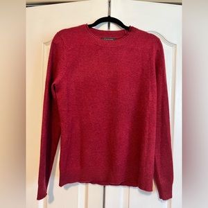Tahari cashmere. Long sleeve sweater. Crew neck. Cranberry. Large
